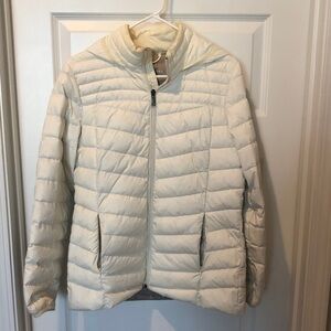 G.H. Bass & Co. Cream Puffer Jacket